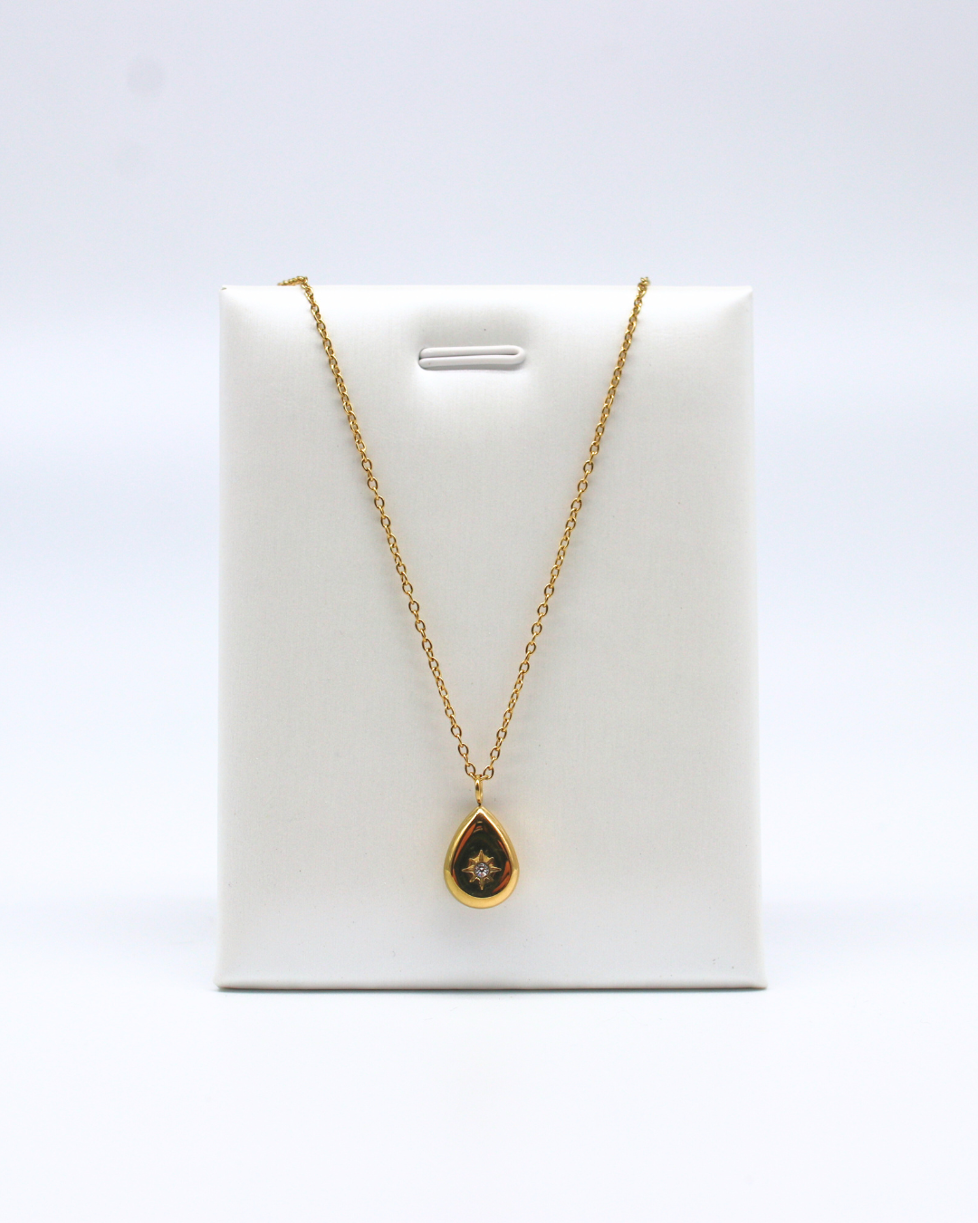 Sparkly Tear (Gold Necklace)