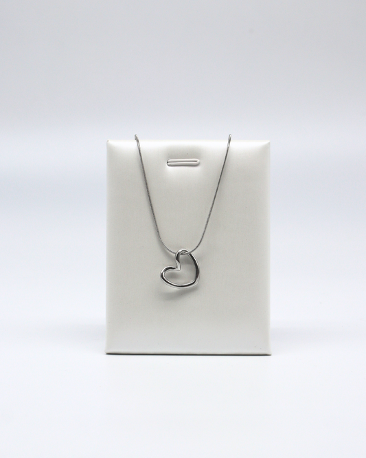 Open Heart Necklace (Silver)
