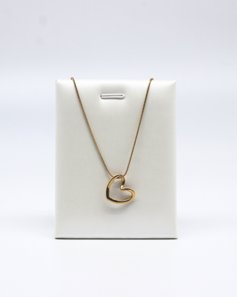 Open Heart Necklace (Gold)