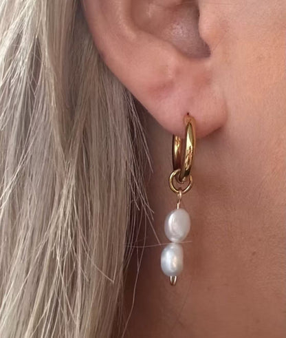 Double Pearl Huggies