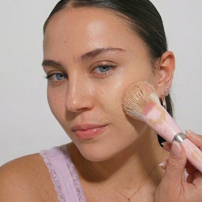 The One Brush in use